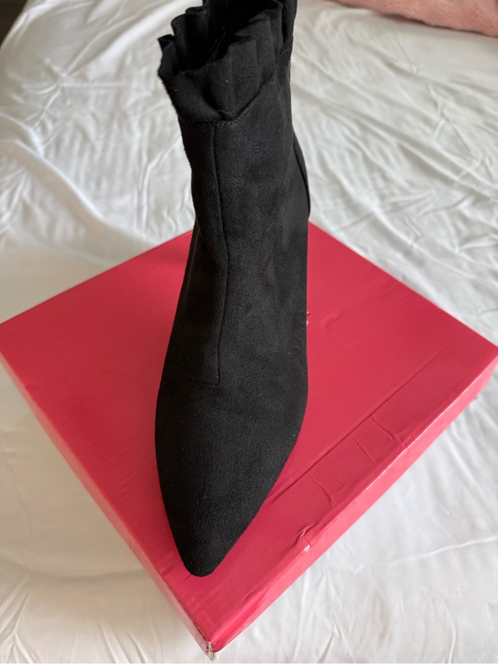 Women's Black Pointed Toe Suede Ankle Boot